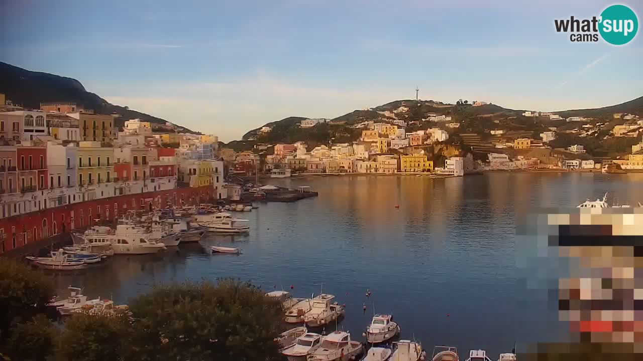 Isla de Ponza – puerto