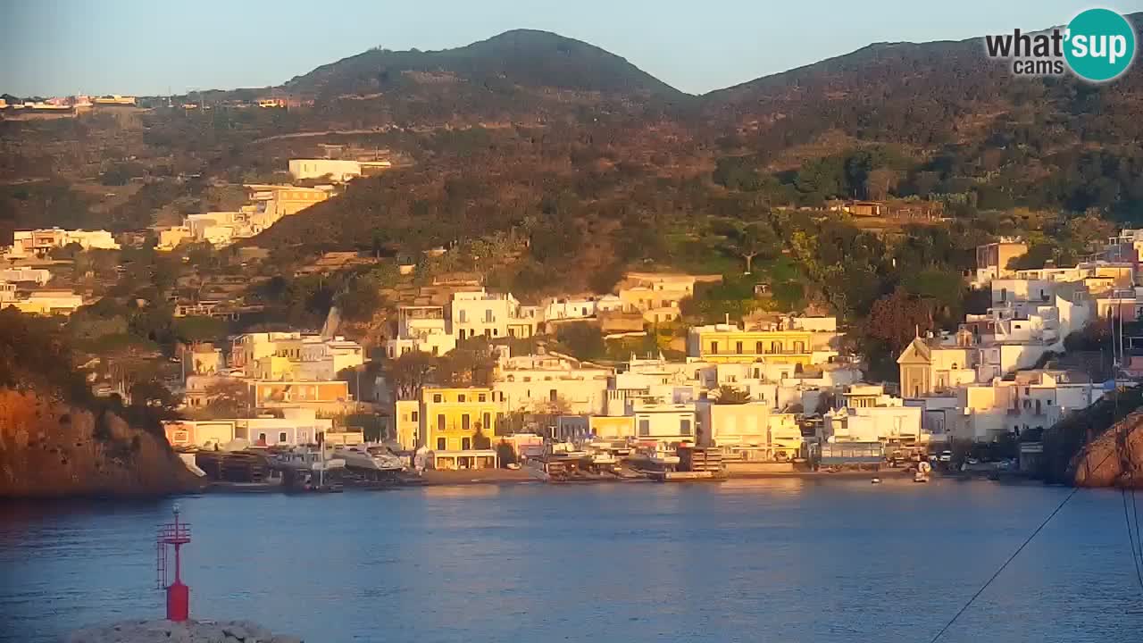 Isla de Ponza – puerto