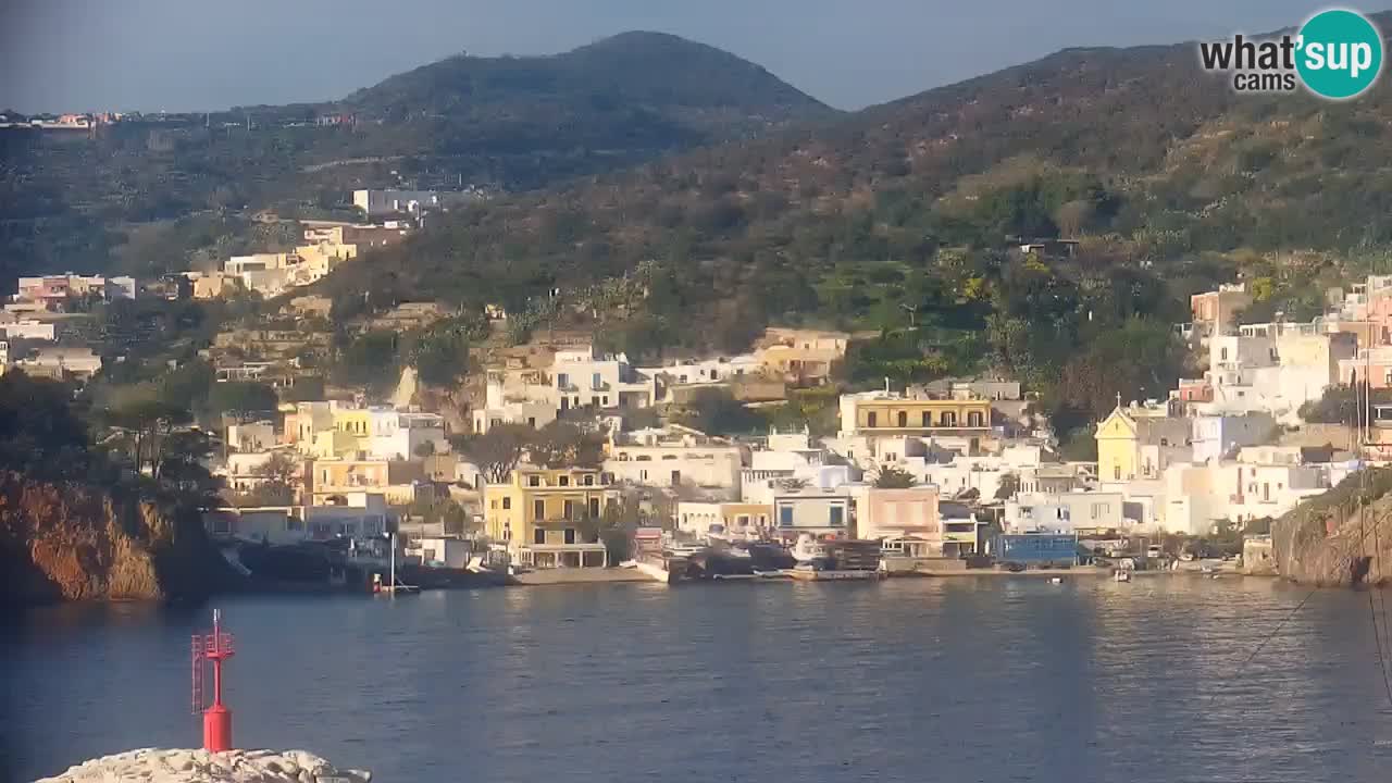 Otok Ponza web kamera Luka