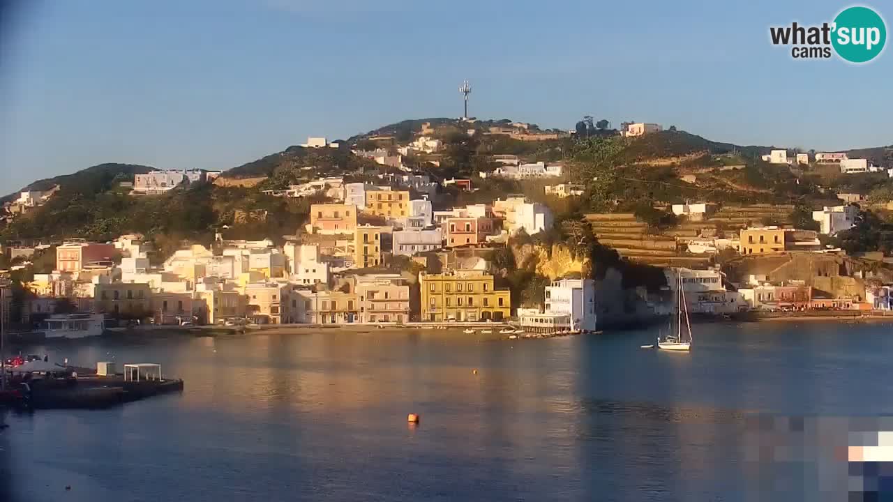 Insel Ponza webcam – Port