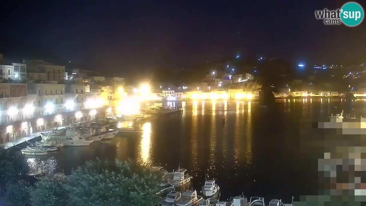 Otok Ponza web kamera Luka