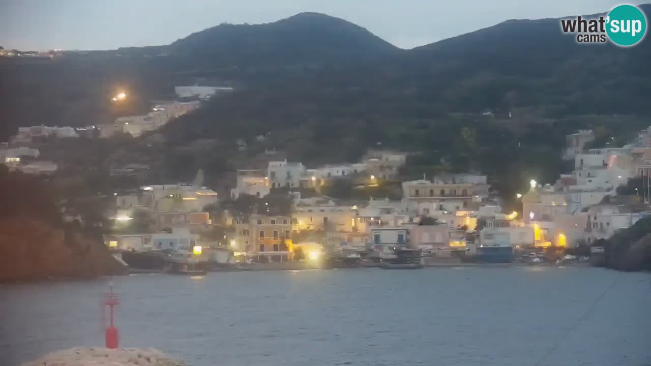Otok Ponza kamera Pogled na pristanišče