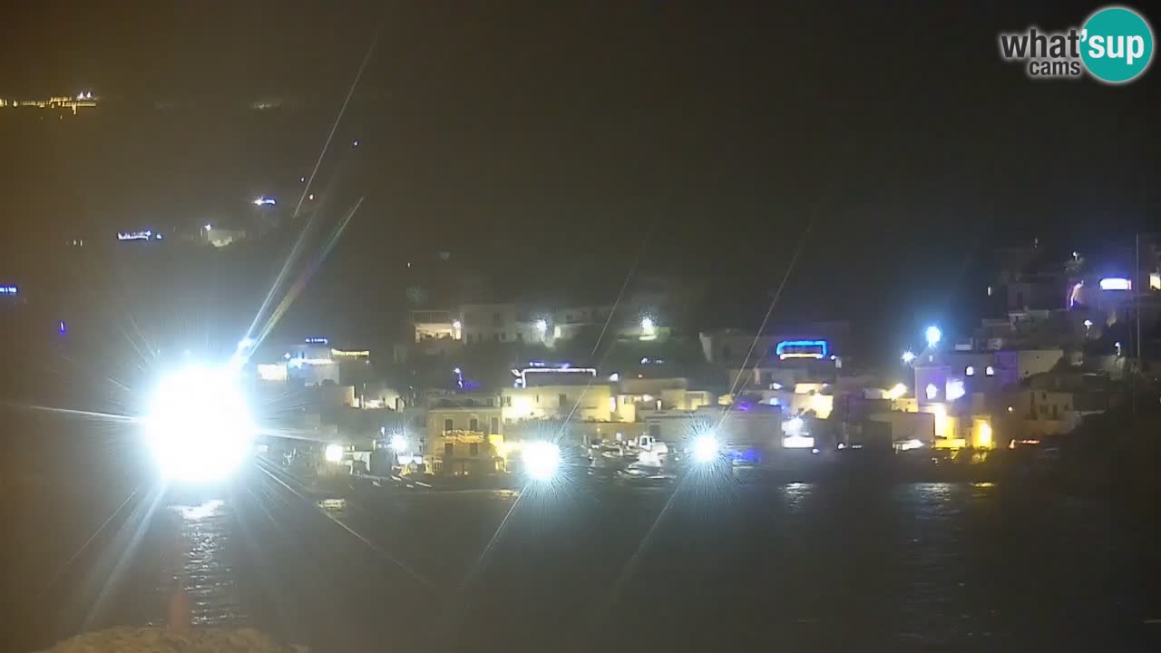 Otok Ponza web kamera Luka