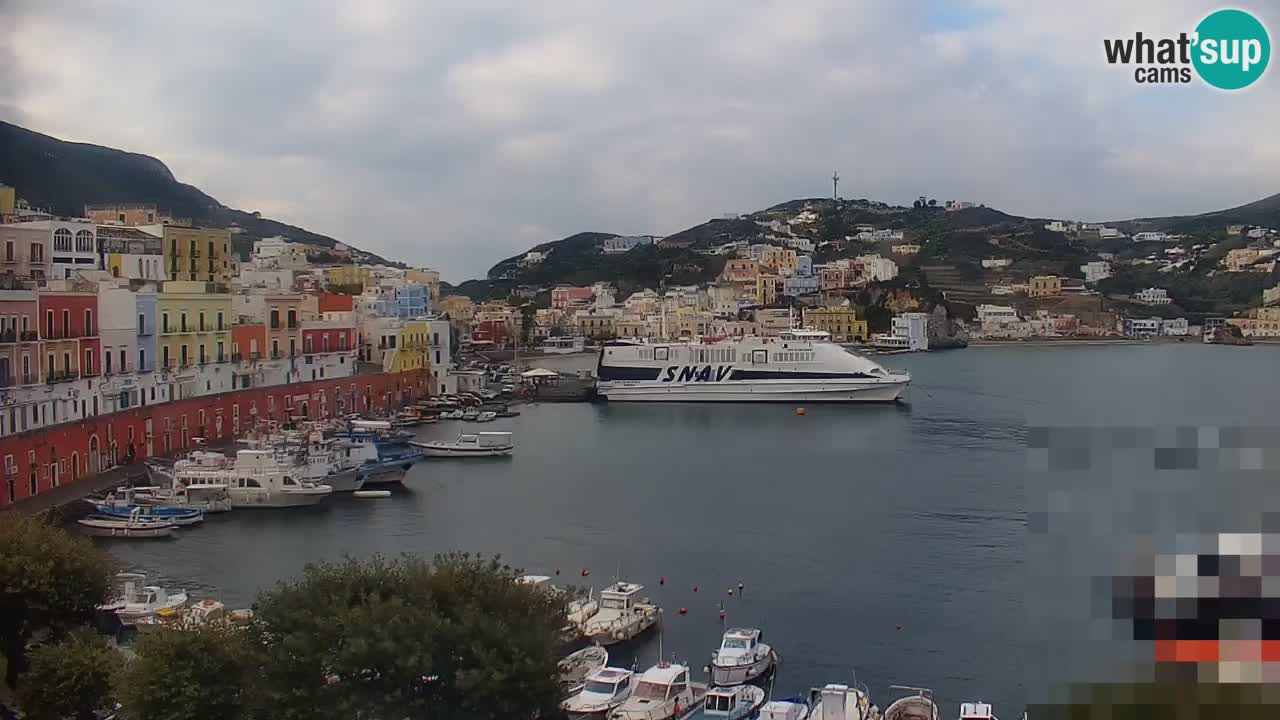 Insel Ponza webcam – Port