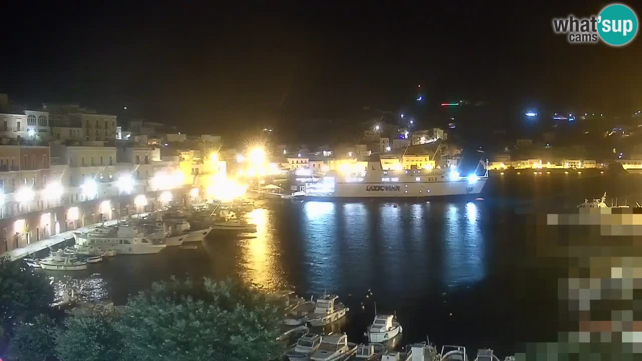 Island of Ponza livecam – the port webcam live