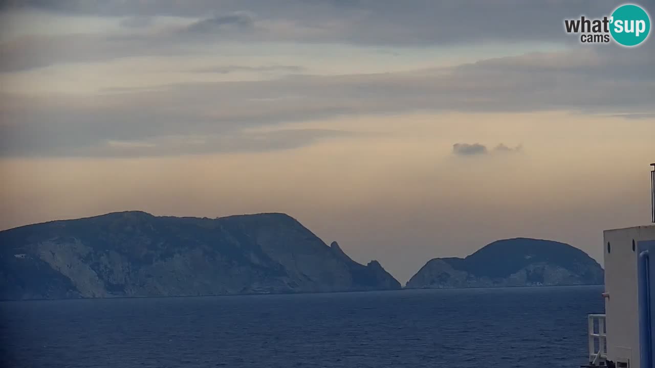 Otok Ponza web kamera Luka