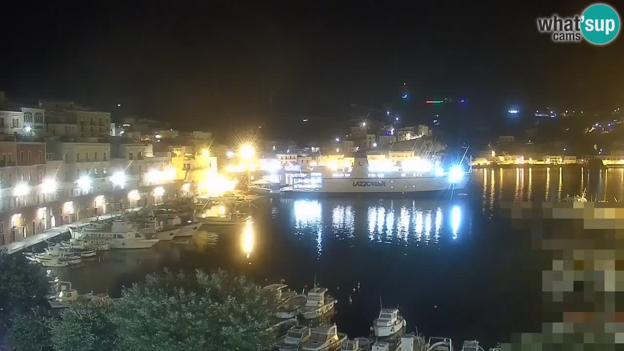 Otok Ponza web kamera Luka