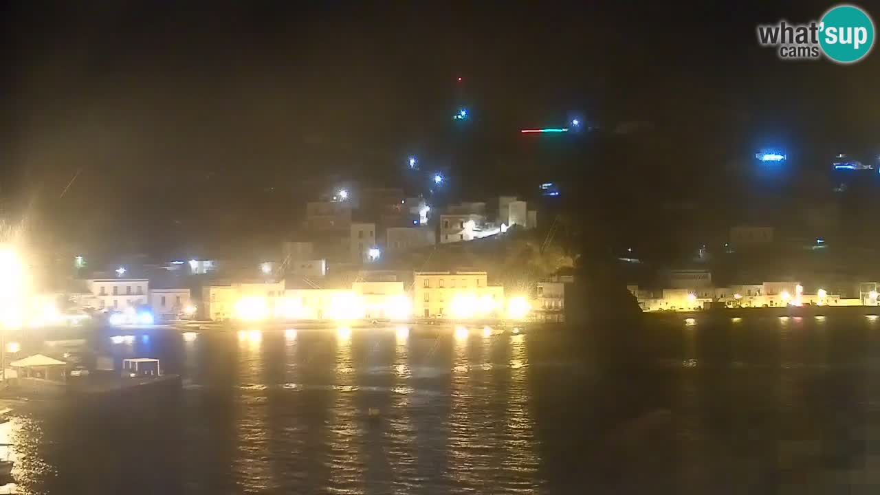 Island of Ponza livecam – the port webcam live