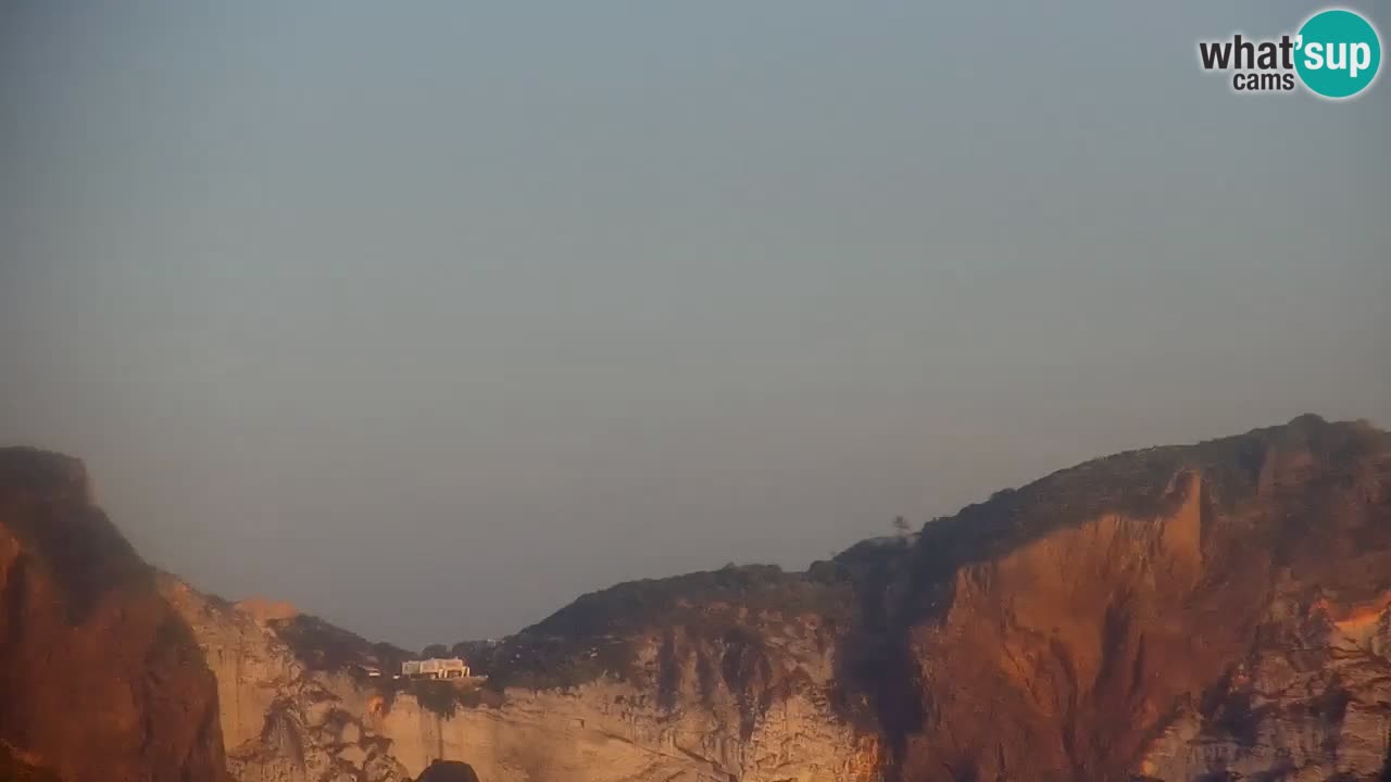 Island of Ponza livecam – the port webcam live