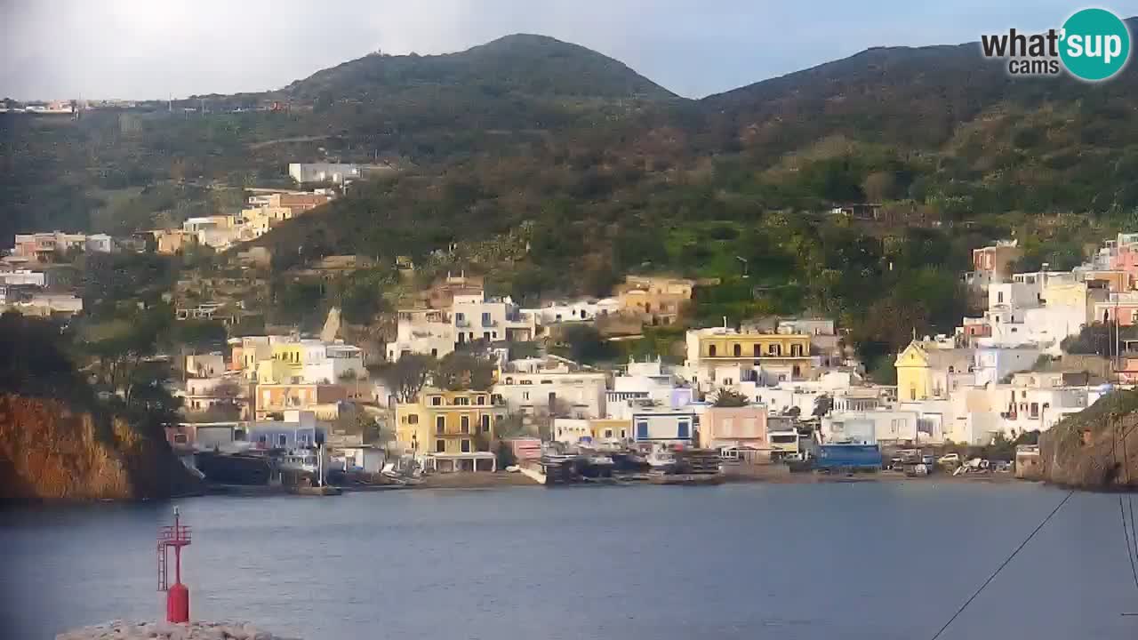 Island of Ponza livecam – the port webcam live