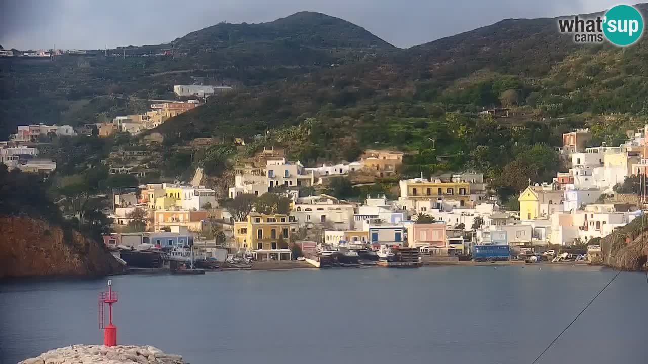Otok Ponza web kamera Luka