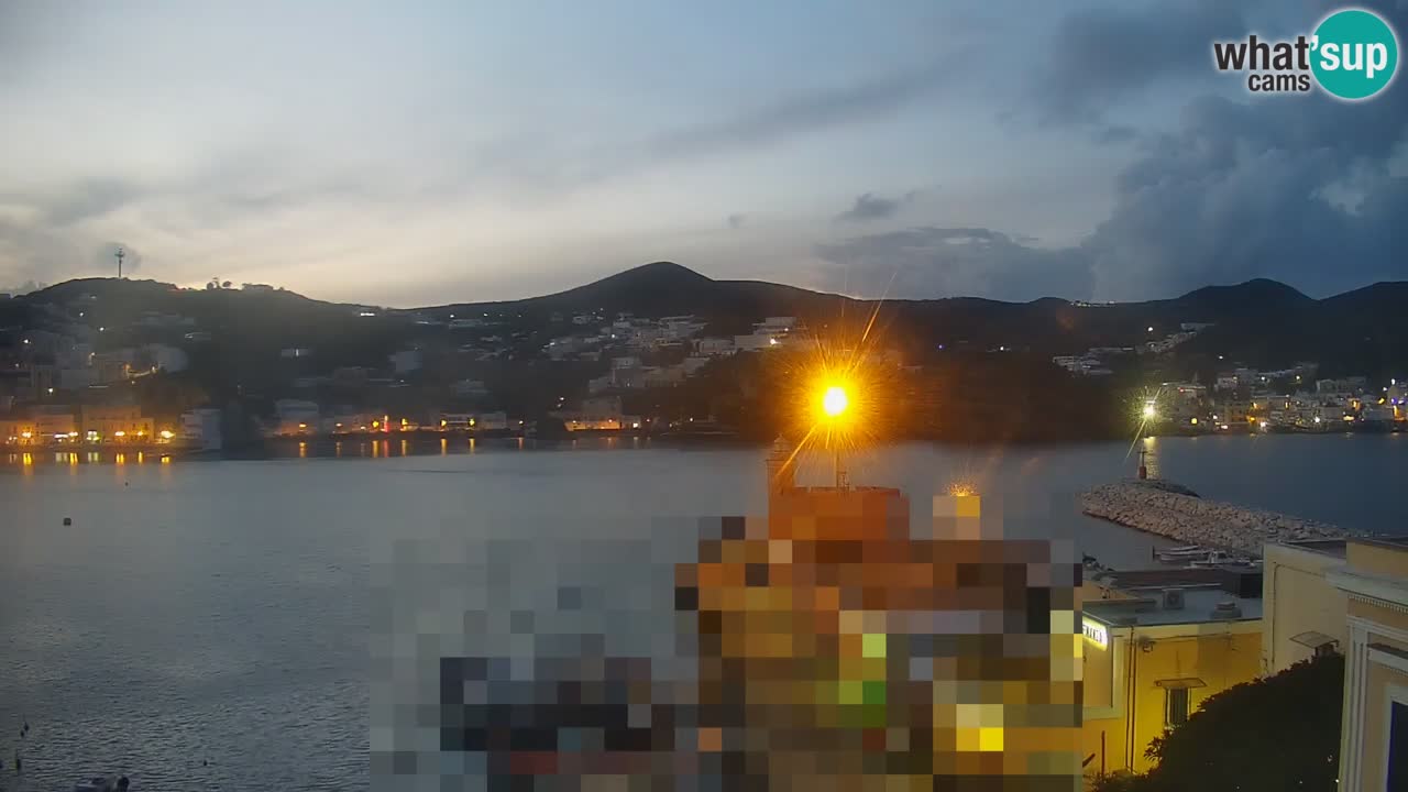 Otok Ponza kamera Pogled na pristanišče