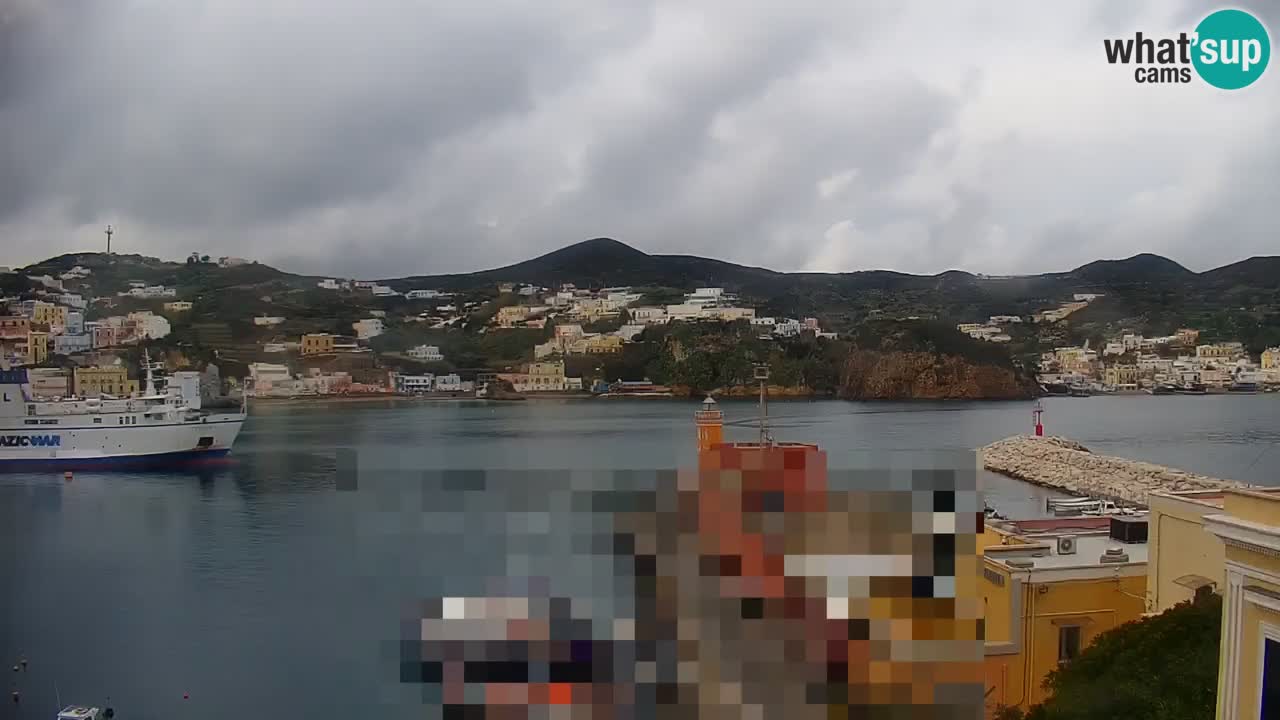 Otok Ponza kamera Pogled na pristanišče