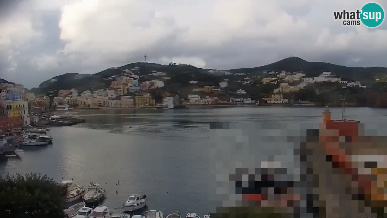 Otok Ponza web kamera Luka