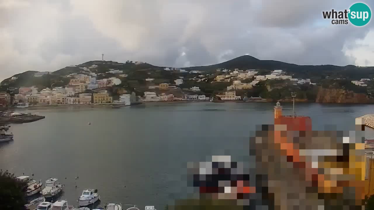 Island of Ponza livecam – the port webcam live