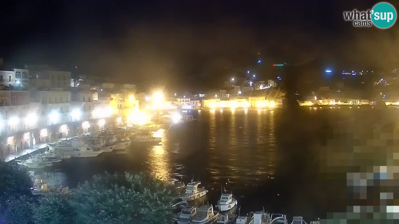 Otok Ponza kamera Pogled na pristanišče