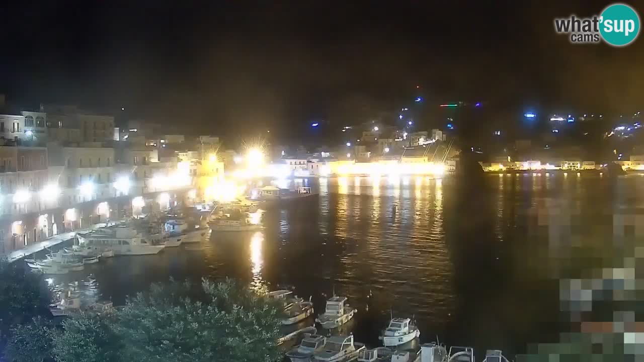 Insel Ponza webcam – Port