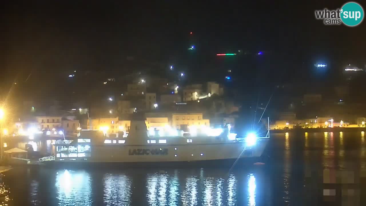 Otok Ponza web kamera Luka