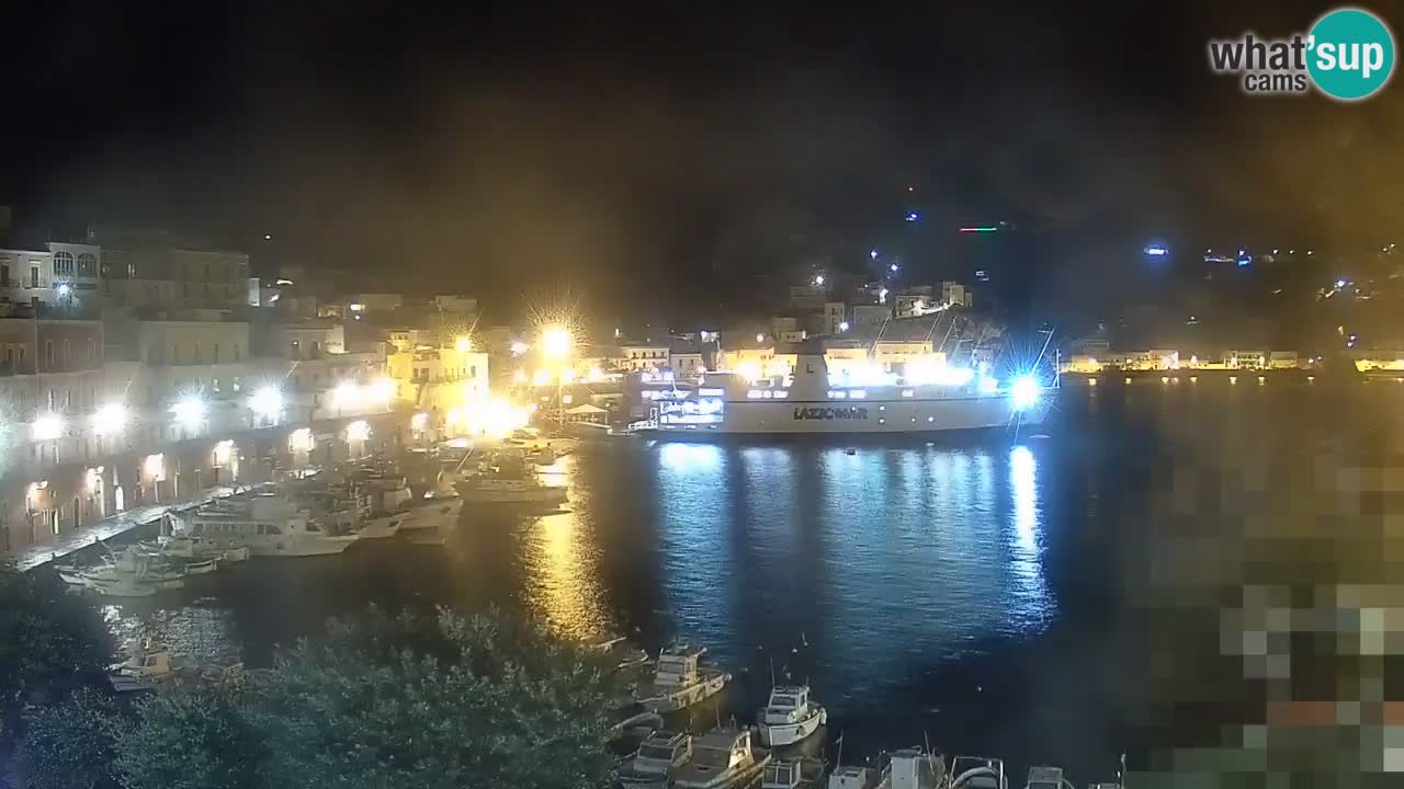 Insel Ponza webcam – Port