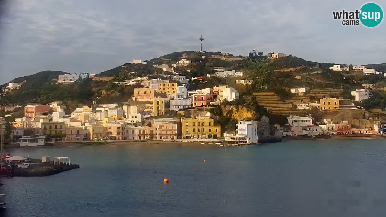 Insel Ponza webcam – Port