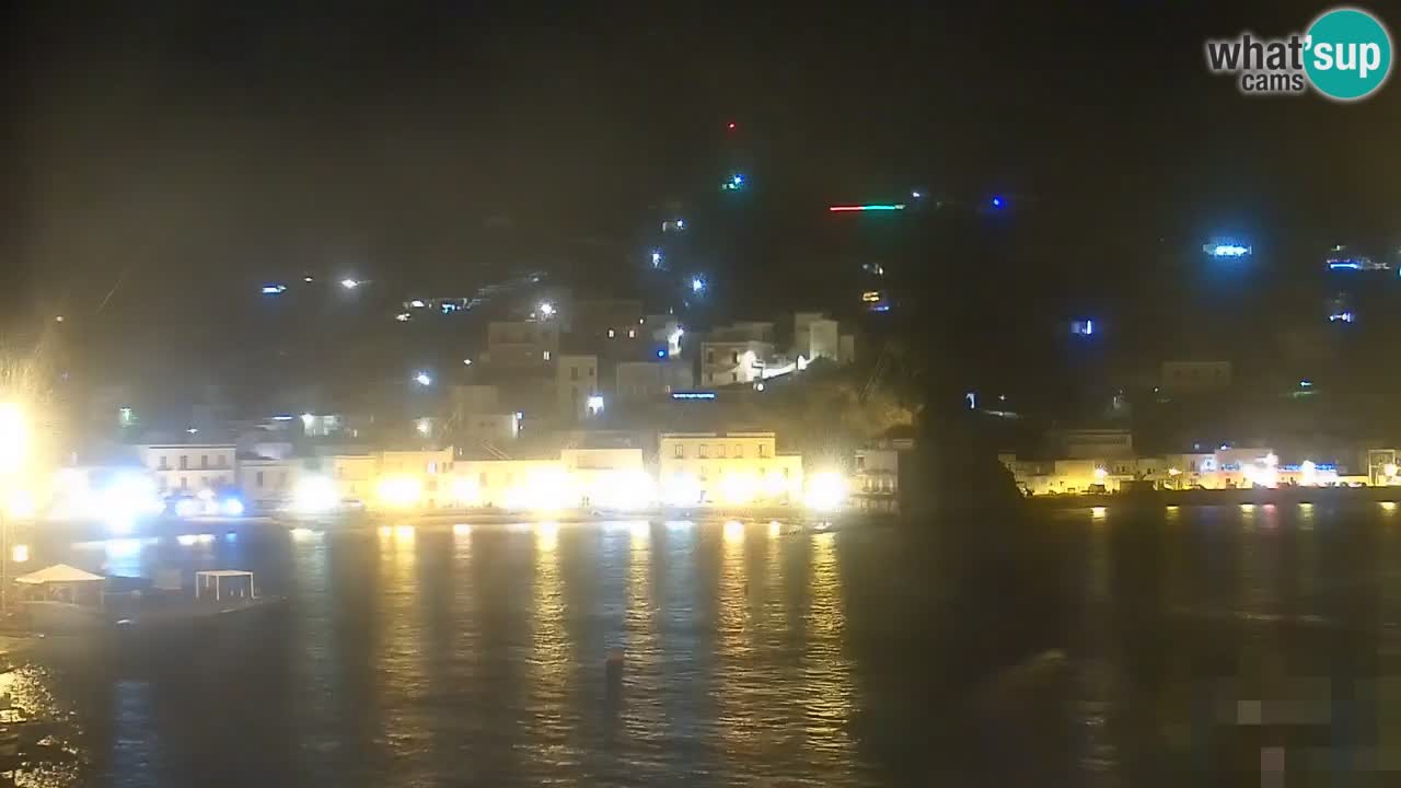 Island of Ponza livecam – the port webcam live