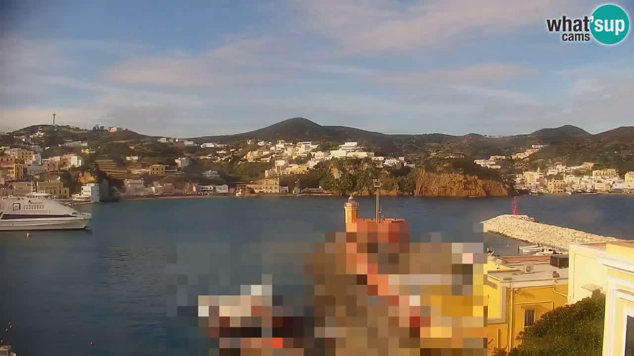 Otok Ponza kamera Pogled na pristanišče