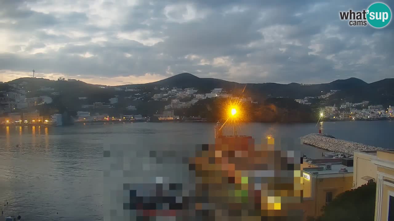 Island of Ponza livecam – the port webcam live