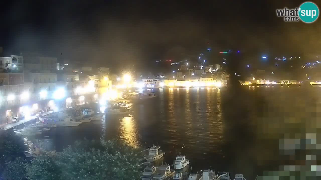 Otok Ponza web kamera Luka