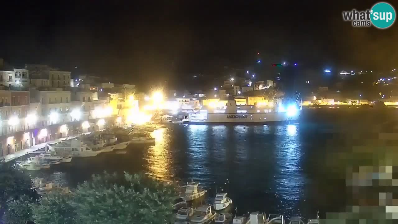 Island of Ponza livecam – the port webcam live