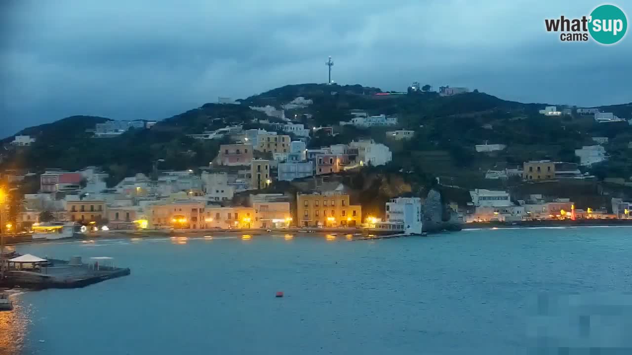 Otok Ponza web kamera Luka