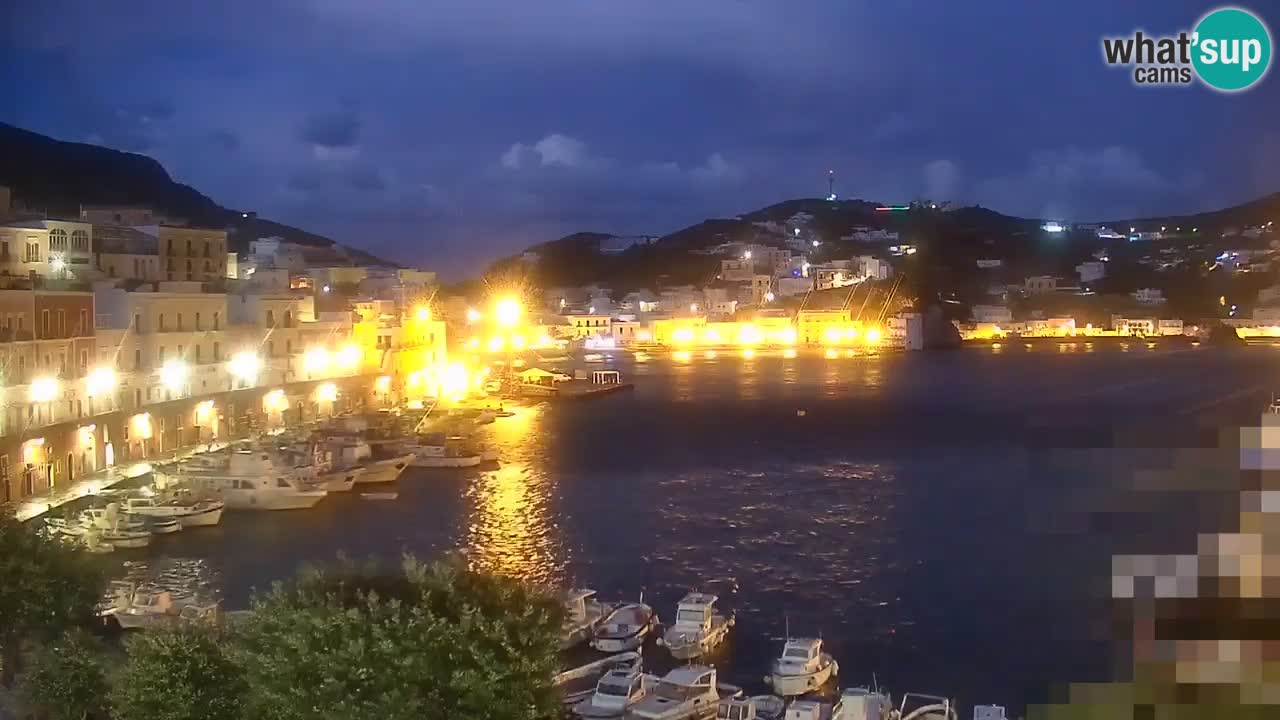 Insel Ponza webcam – Port