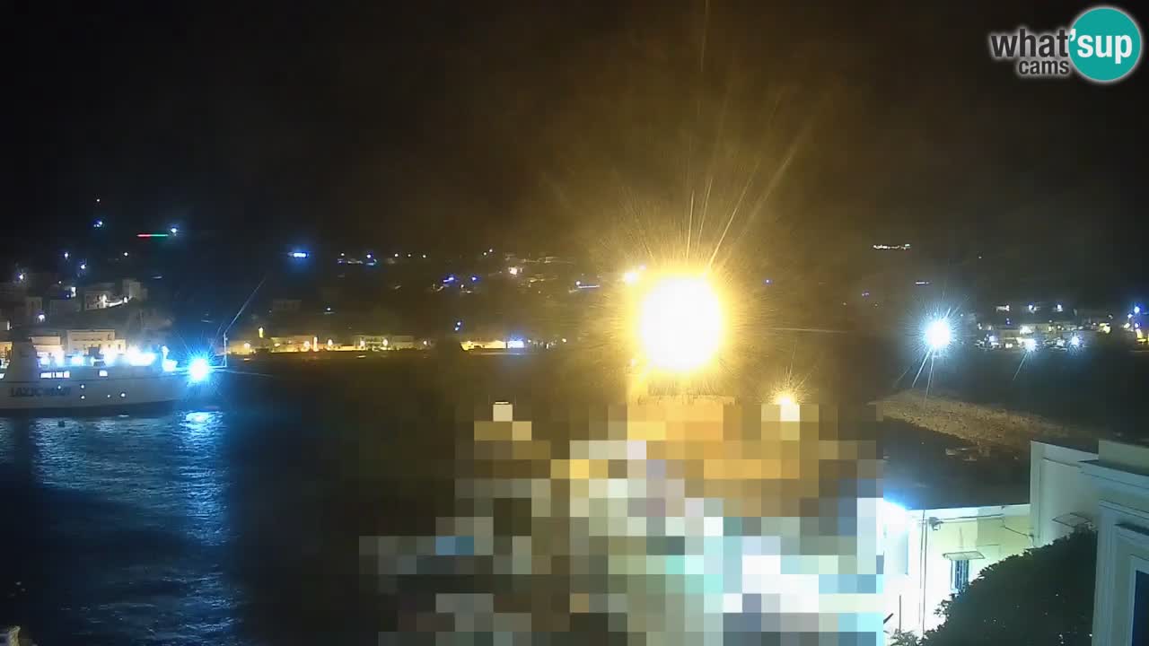 Island of Ponza livecam – the port webcam live