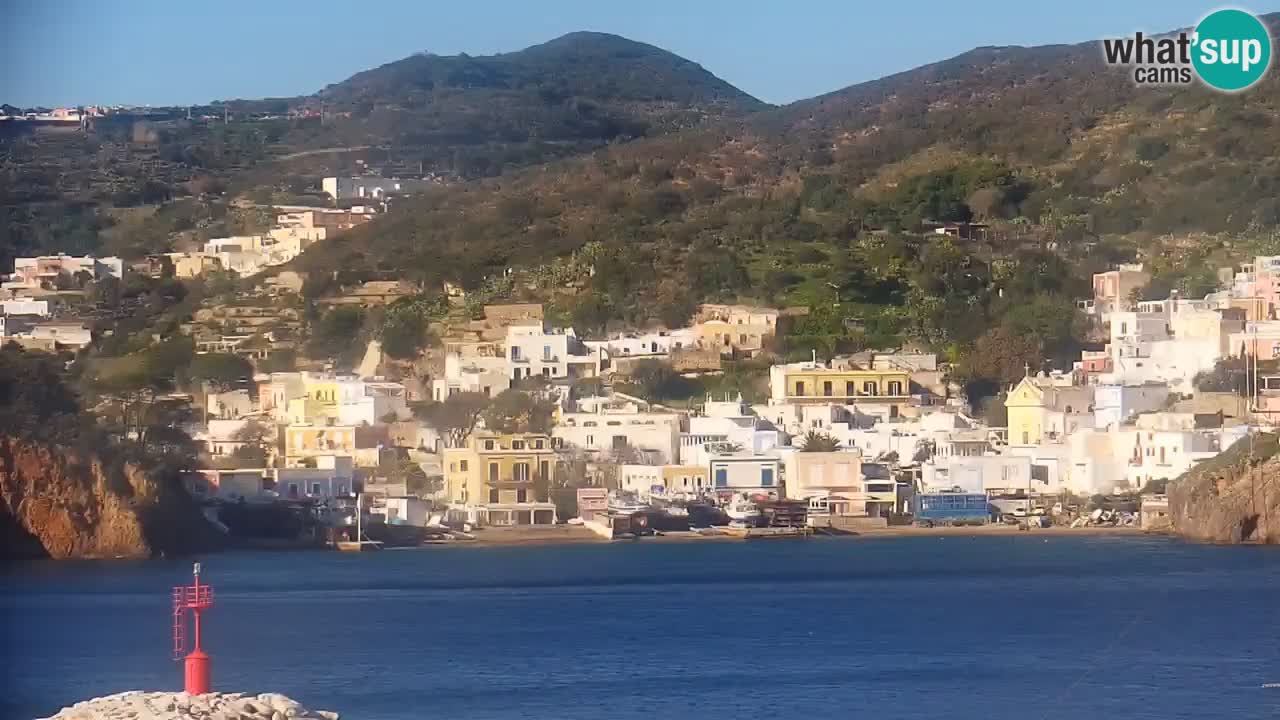 Otok Ponza web kamera Luka