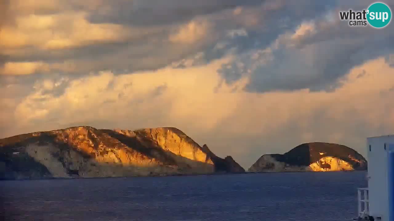 Otok Ponza web kamera Luka