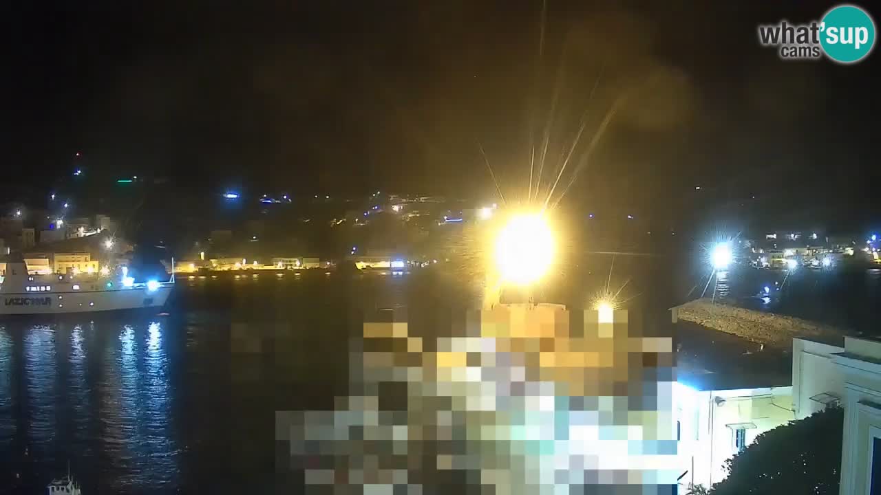 Otok Ponza web kamera Luka