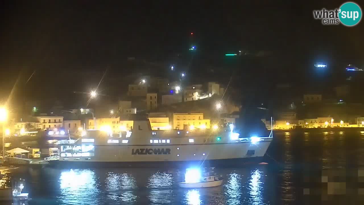 Island of Ponza livecam – the port webcam live