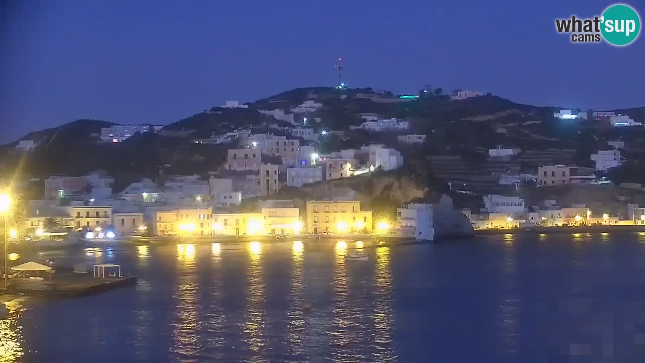 Otok Ponza web kamera Luka