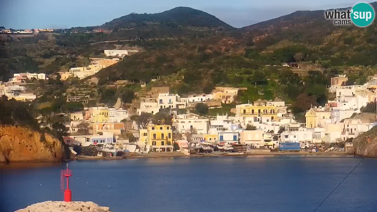 Isla de Ponza – puerto