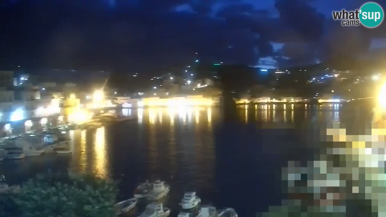 Otok Ponza web kamera Luka