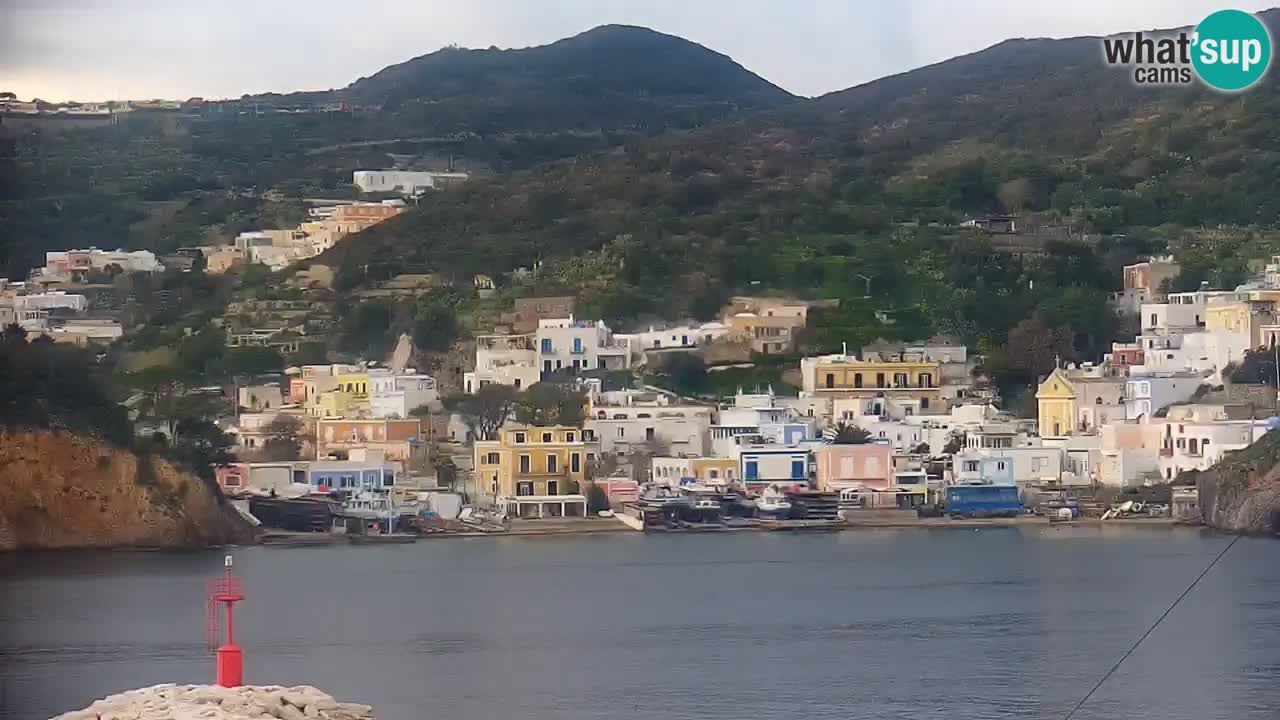 Otok Ponza kamera Pogled na pristanišče