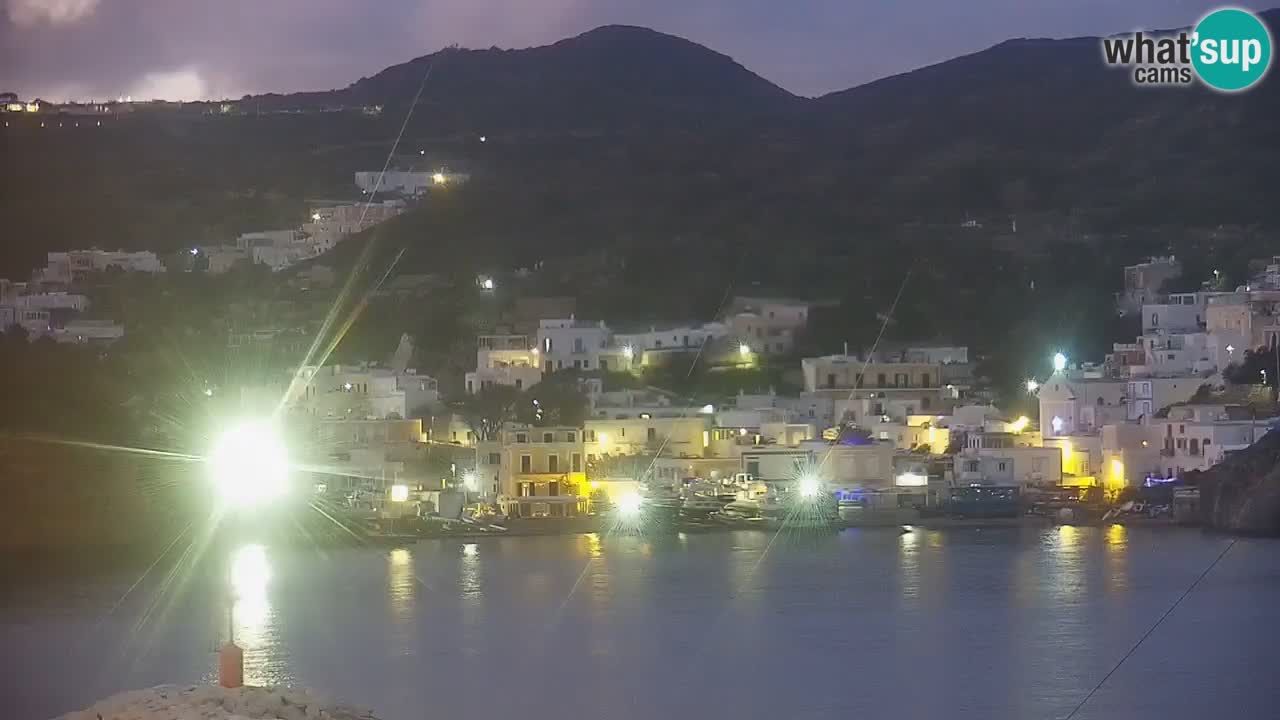 Isla de Ponza – puerto