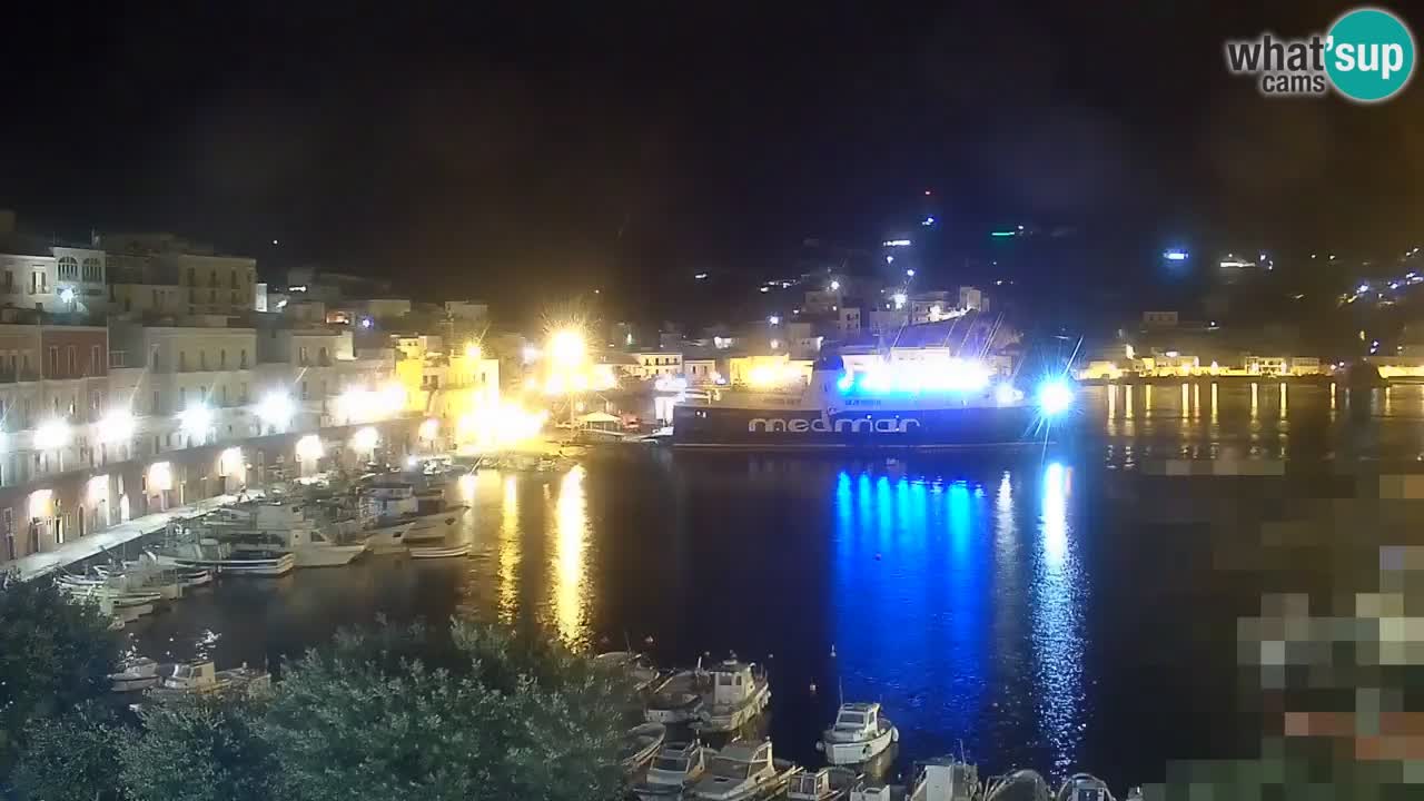 Island of Ponza livecam – the port webcam live