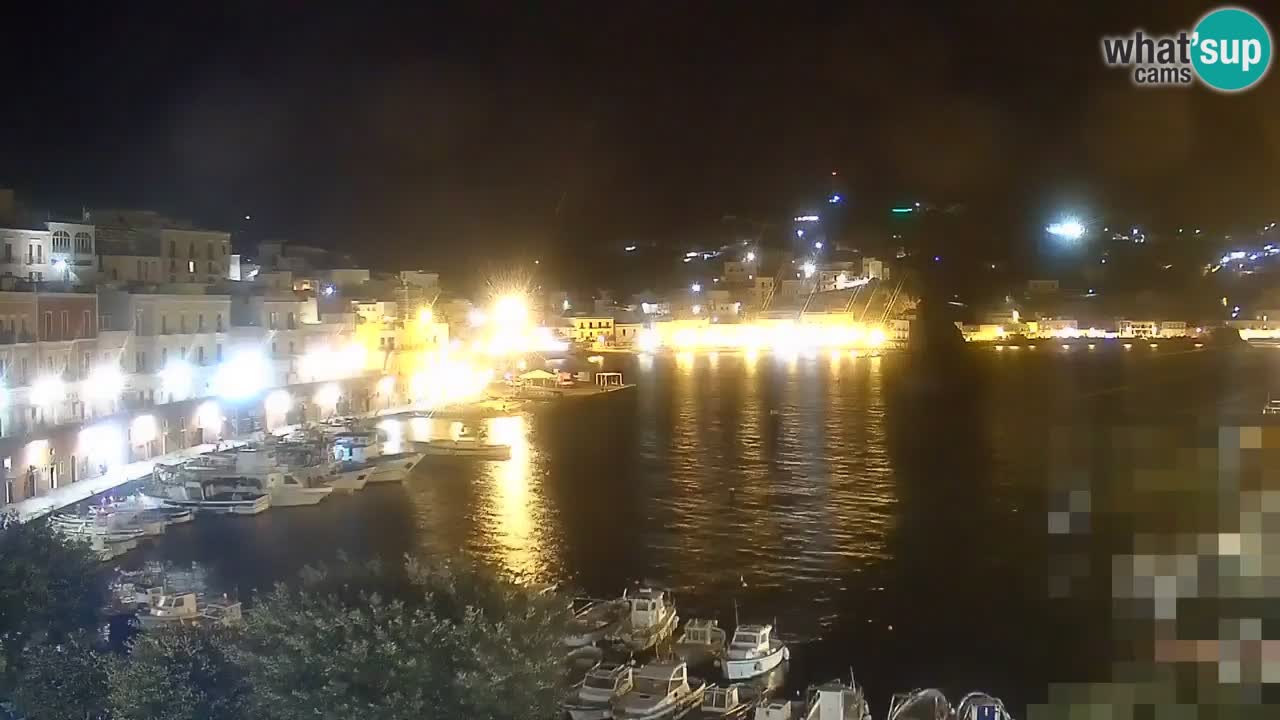 Island of Ponza livecam – the port webcam live