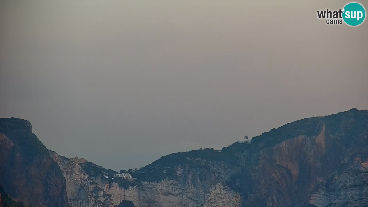 Island of Ponza livecam – the port webcam live