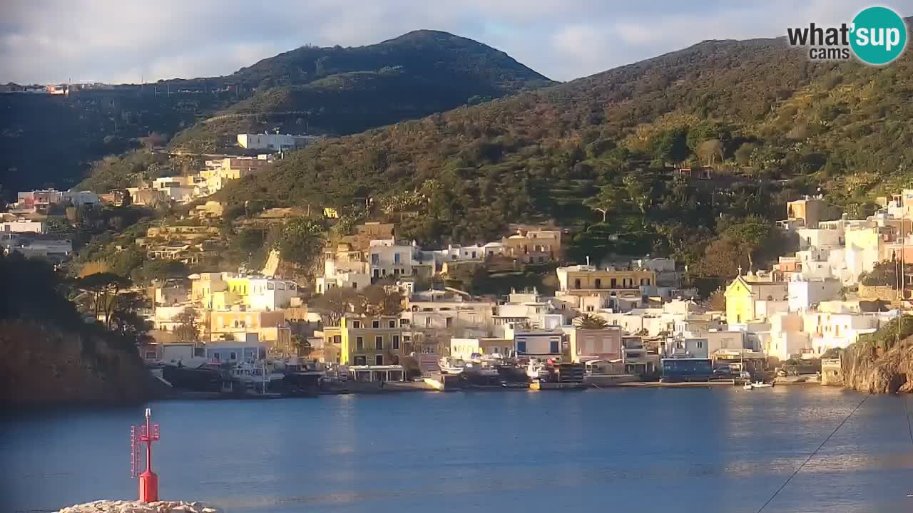 Otok Ponza kamera Pogled na pristanišče