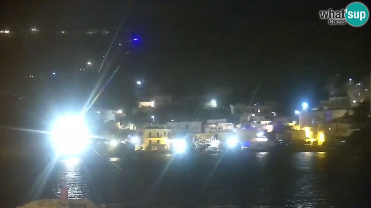 Island of Ponza livecam – the port webcam live