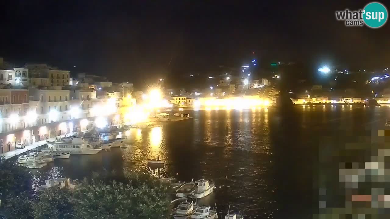 Otok Ponza web kamera Luka