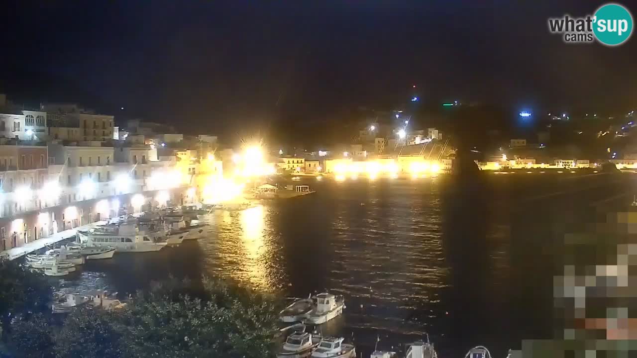 Island of Ponza livecam – the port webcam live