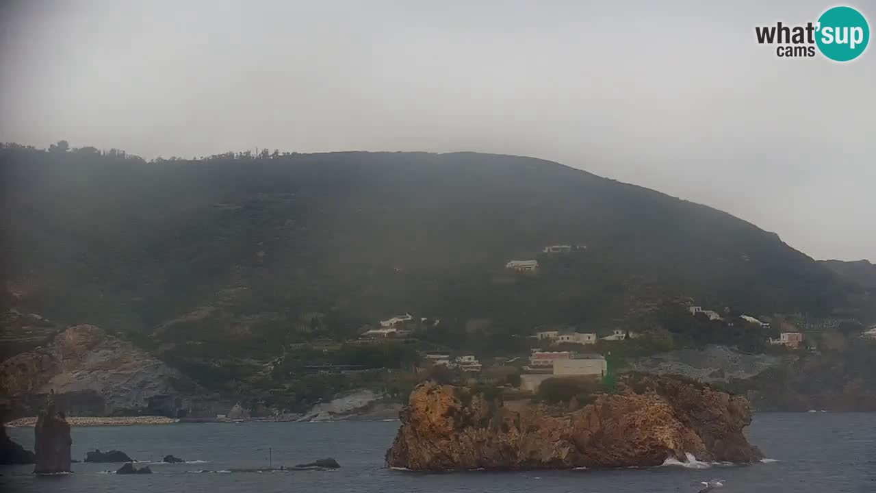 Insel Ponza webcam – Port