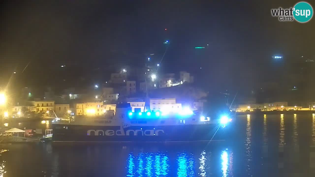 Otok Ponza web kamera Luka